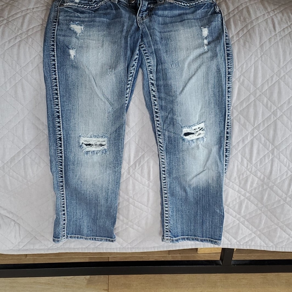 Silver Capris